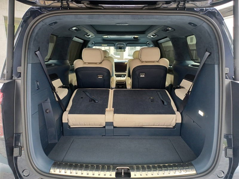ZEEKR 009 AWD
