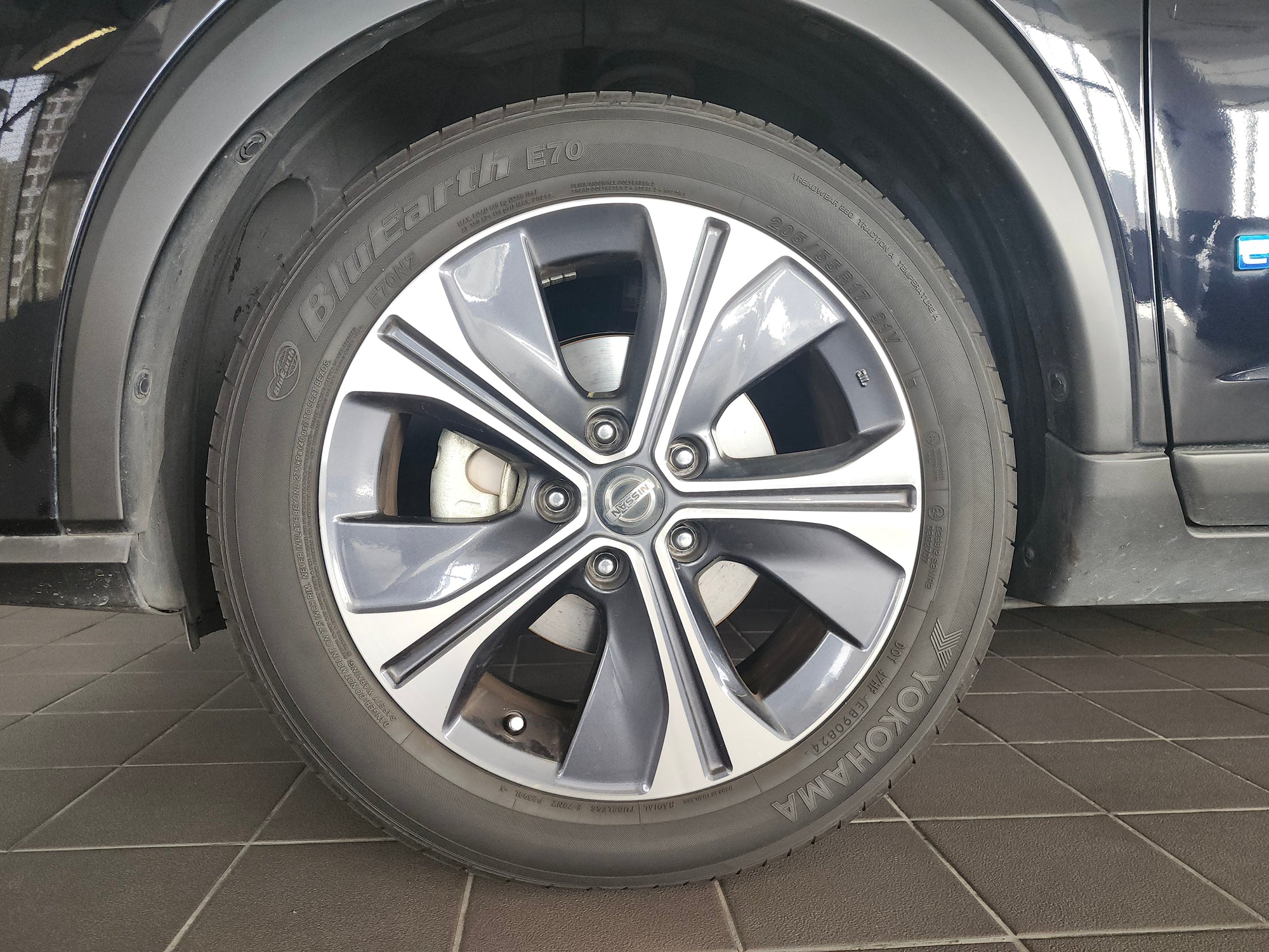 Nissan Kicks Premium Plus 1.2L e-power