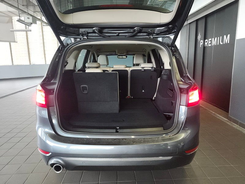 BMW 216i Gran Tourer NAV