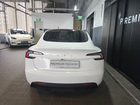 Tesla Model 3 RWD