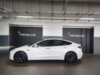 Tesla Model 3 RWD