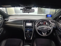 Toyota Harrier M