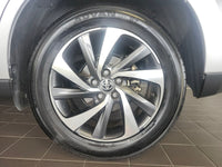 Toyota Harrier M