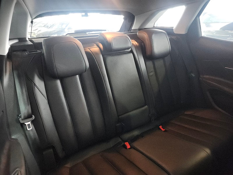 Peugeot 3008 1.6 Puretech EAT8