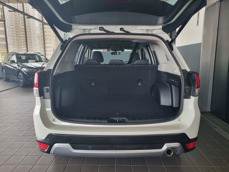 Subaru Forester 2.0i-S Eyesight