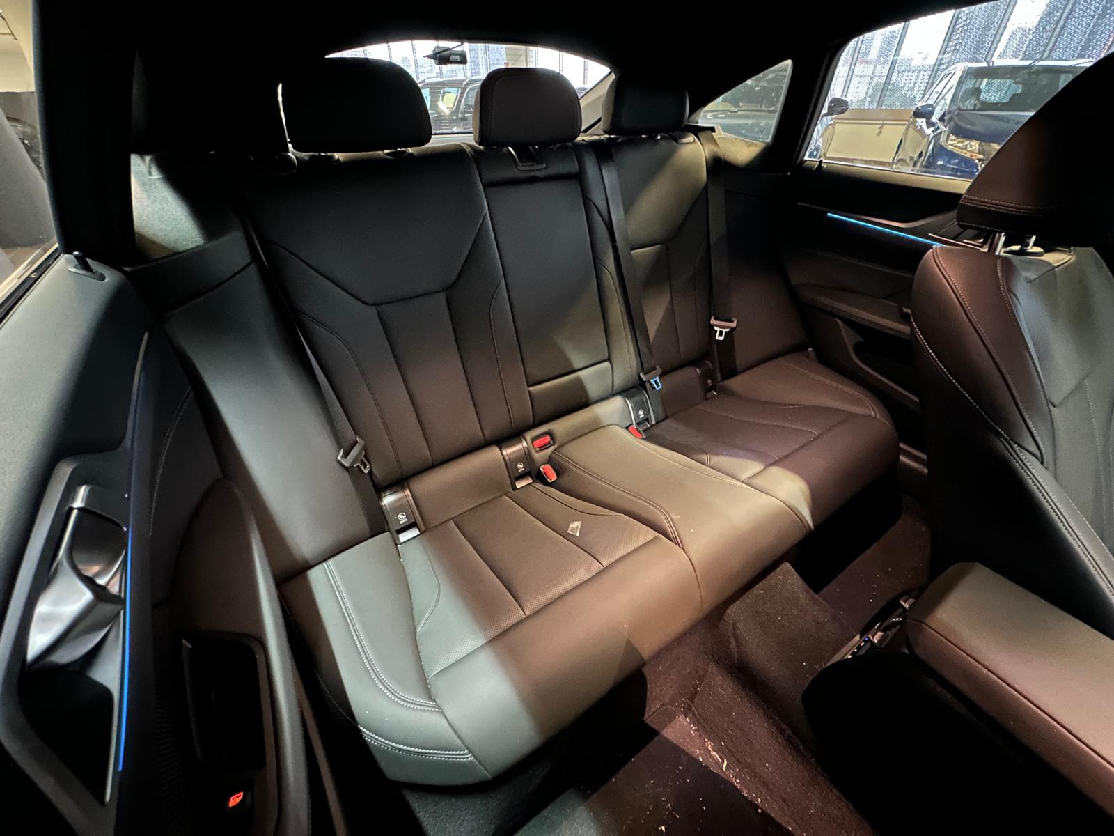 BMW i4 EDrive35