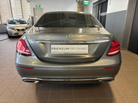 Mercedes E200 Sedan AVG