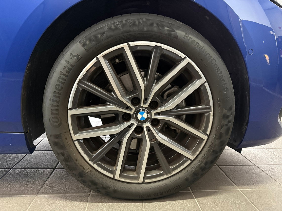BMW 216i Active