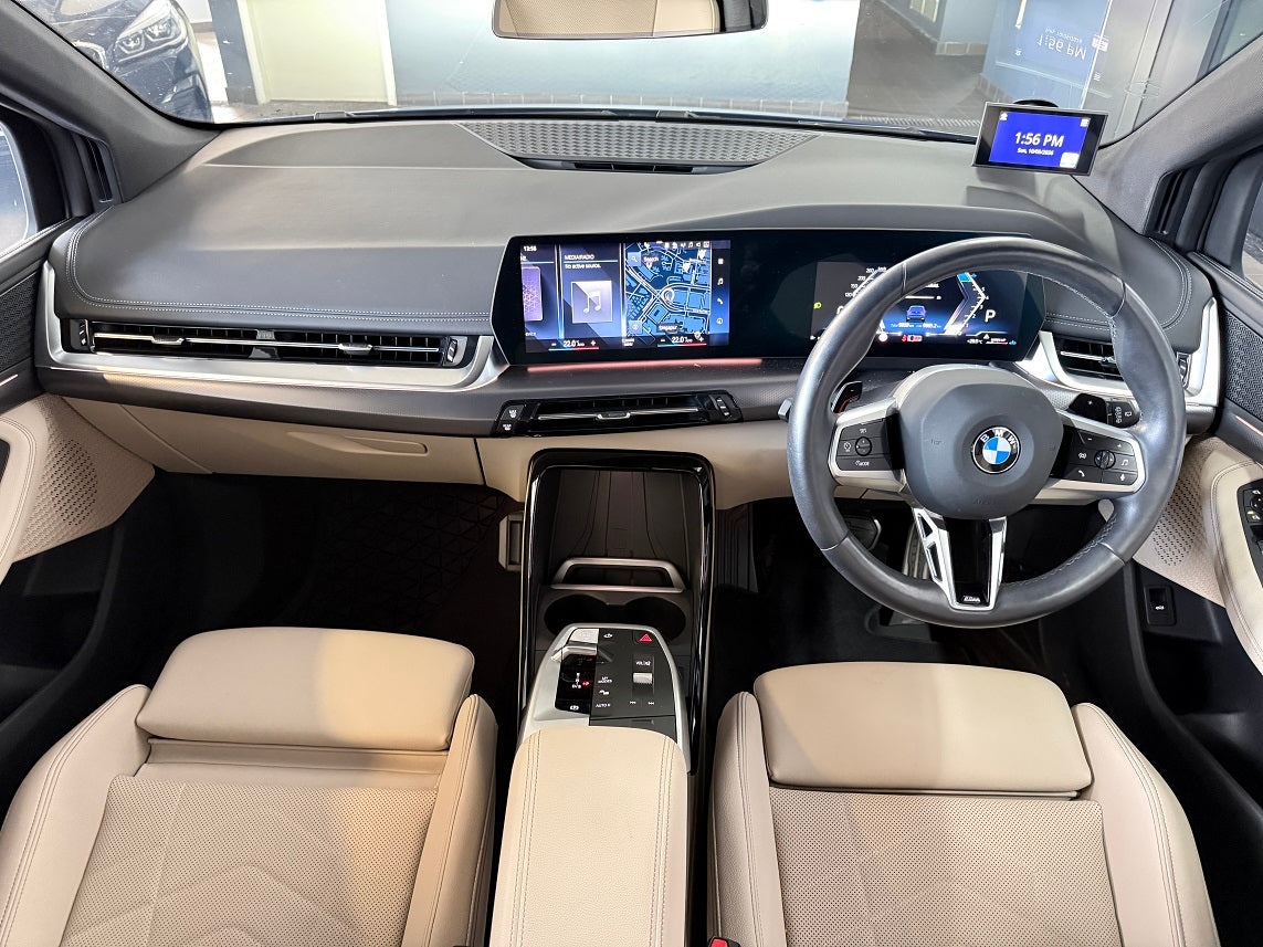 BMW 216i Active