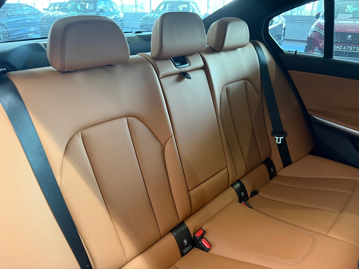 BMW 318i