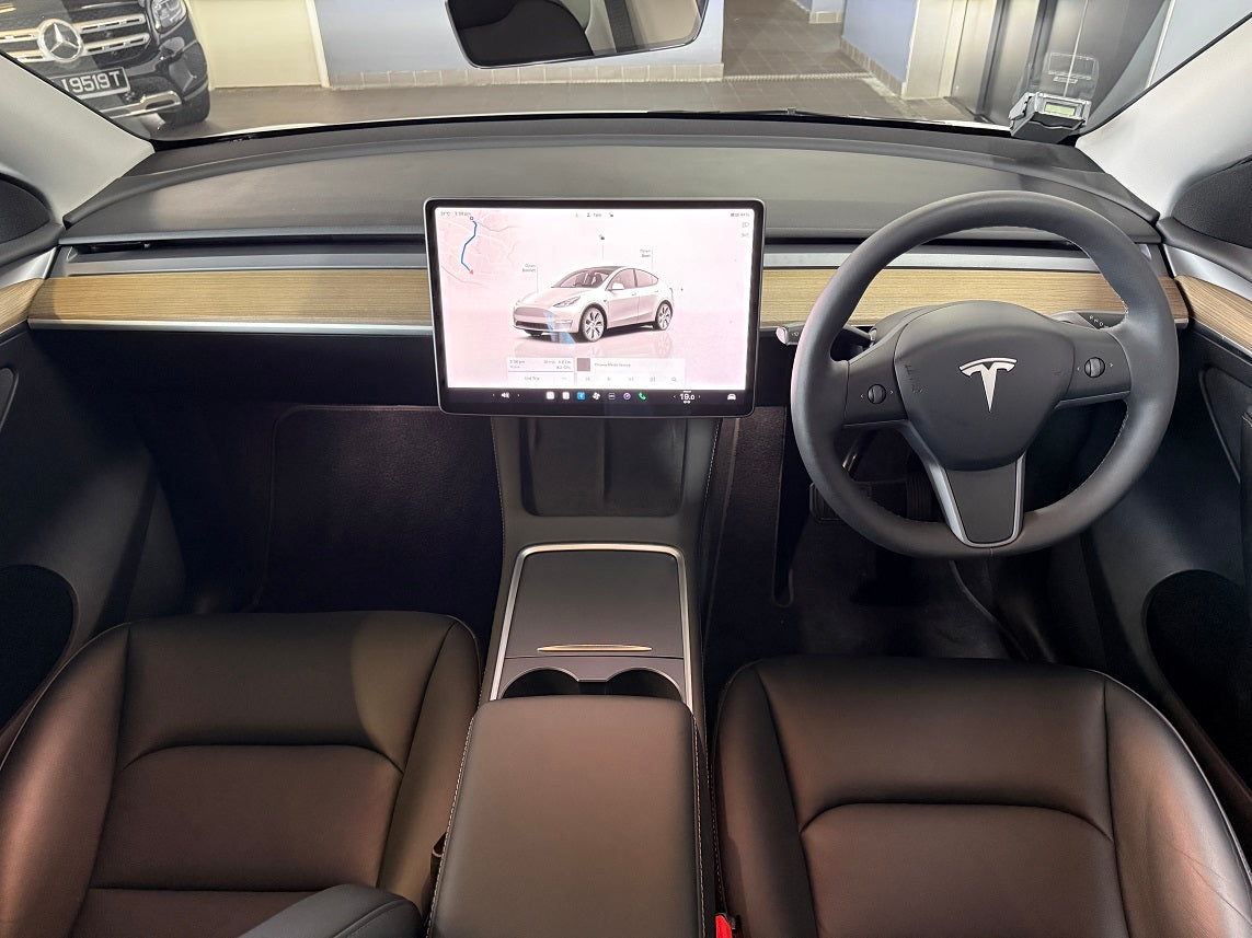 Tesla Model Y RWD