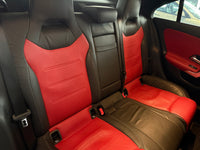 Mercedes Benz CLA200 Premium AMG