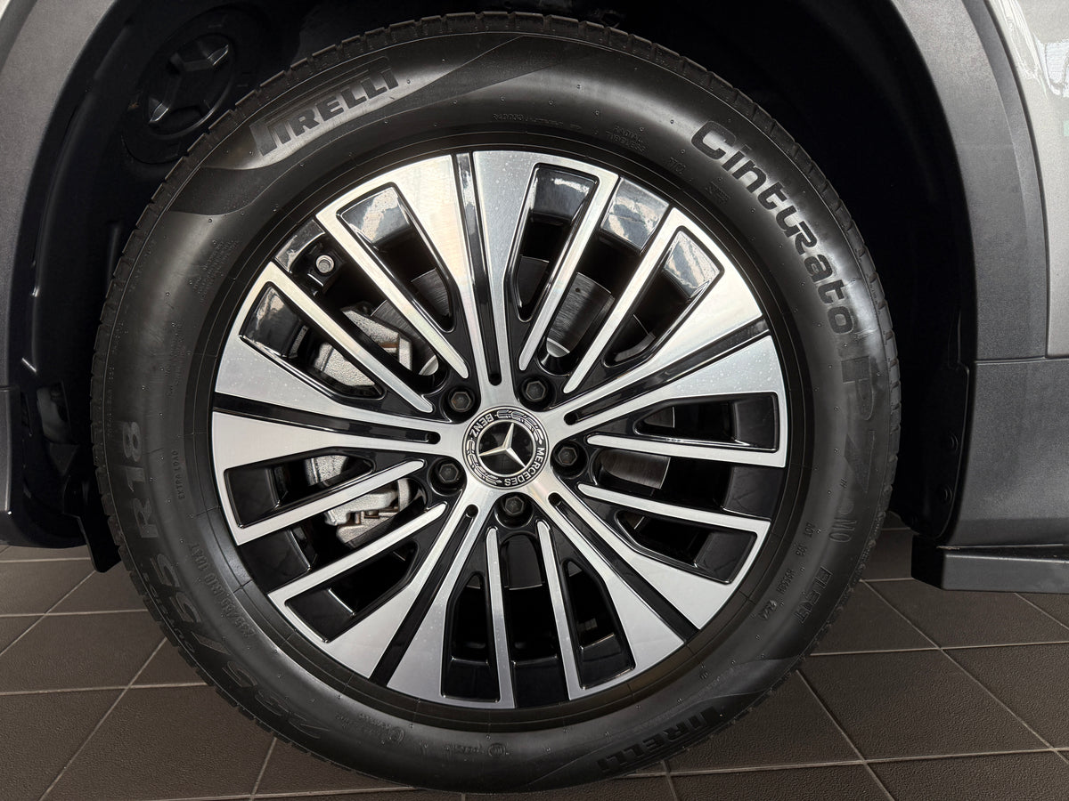 Mercedes Benz EQB250+