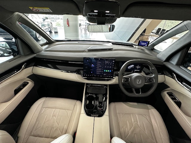 ZEEKR 009 AWD