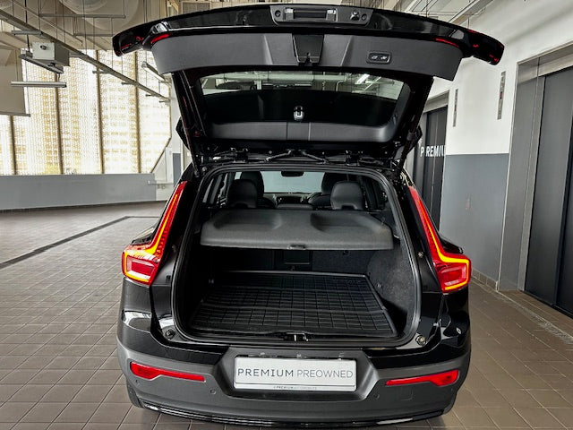 Volvo XC40 Recharge Pure Electric Plus