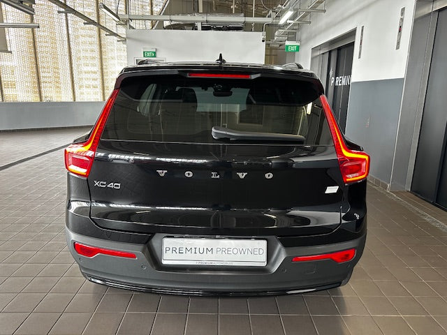 Volvo XC40 Recharge Pure Electric Plus