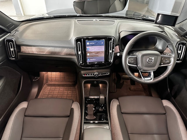 Volvo XC40 Recharge Pure Electric Plus