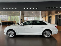 Audi A4 Sedan 2.0 TFSI S tronic