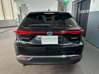Toyota Harrier 2.5 Hybrid Premium