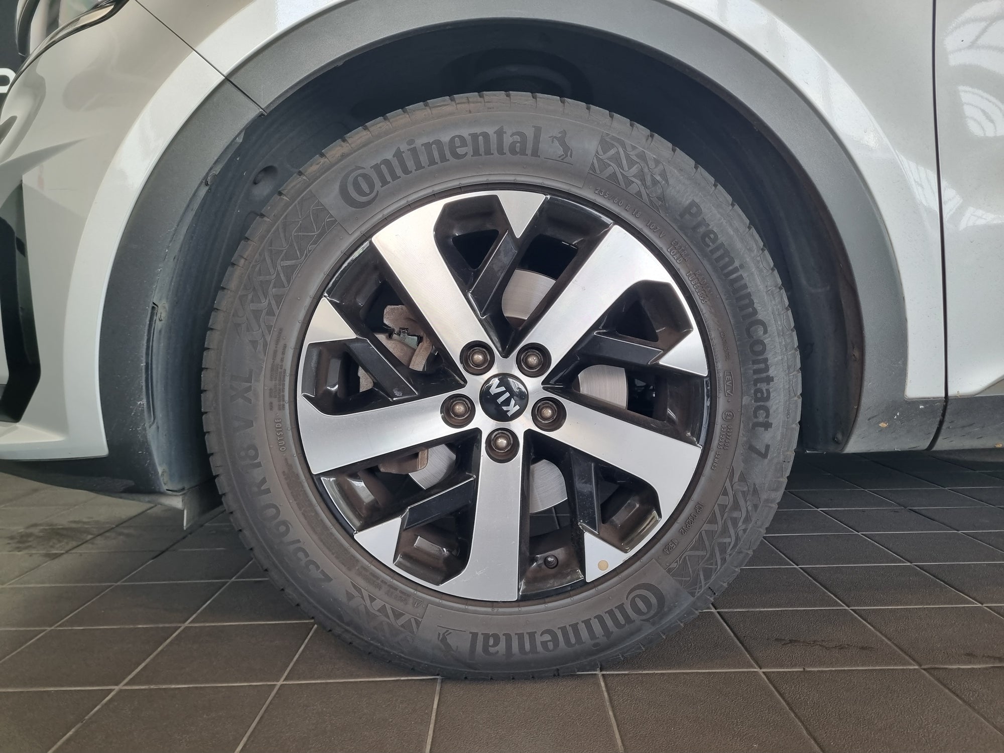 Kia Sorento 2.2 (A) SX Tech Pack Diesel