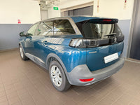 Peugeot 5008 1.2 EAT8 Active Premium