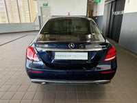 Mercedes Benz E200 Sedan AVG