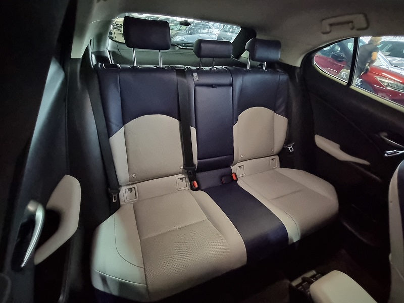 Toyota Lexus UX200 5DR SUV (A)