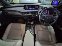 Toyota Lexus UX200 5DR SUV (A)