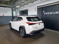 Toyota Lexus UX200 5DR SUV (A)
