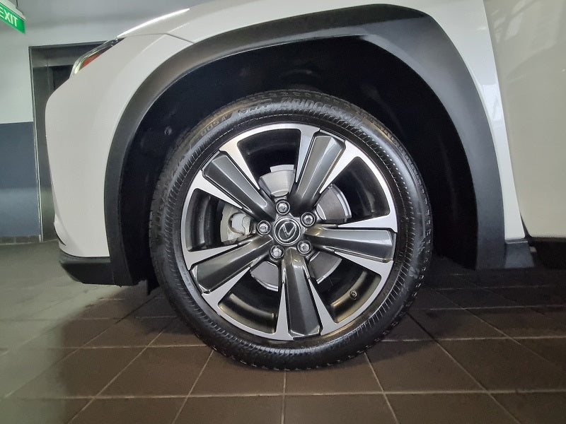 Toyota Lexus UX200 5DR SUV (A)