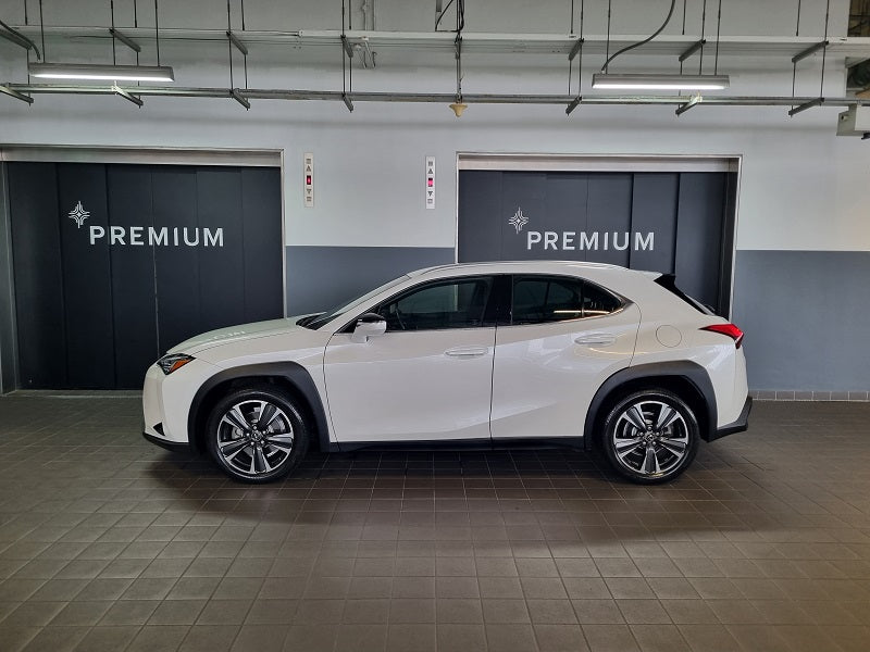 Toyota Lexus UX200 5DR SUV (A)