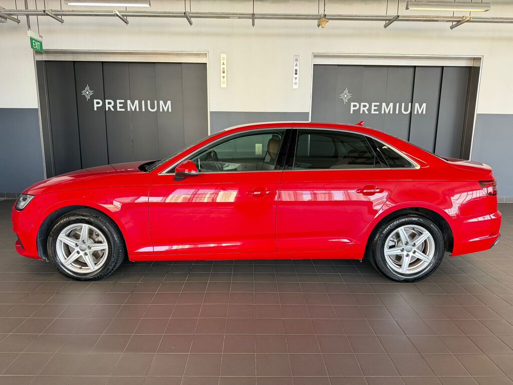 Audi A4 Sedan 2.0 TFSI S Tronic