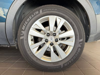 Peugeot 5008 1.2 EAT8 Active Premium