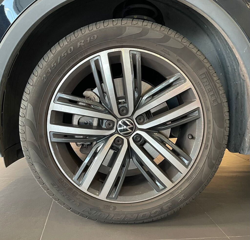Volkswagen Tiguan 2.0 Elegance SR