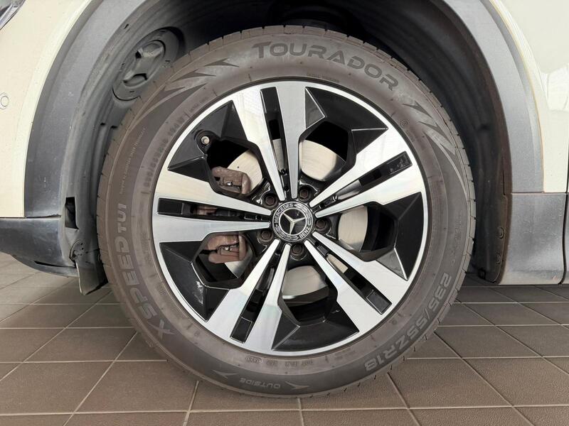 Mercedes Benz GLB180 Progressive